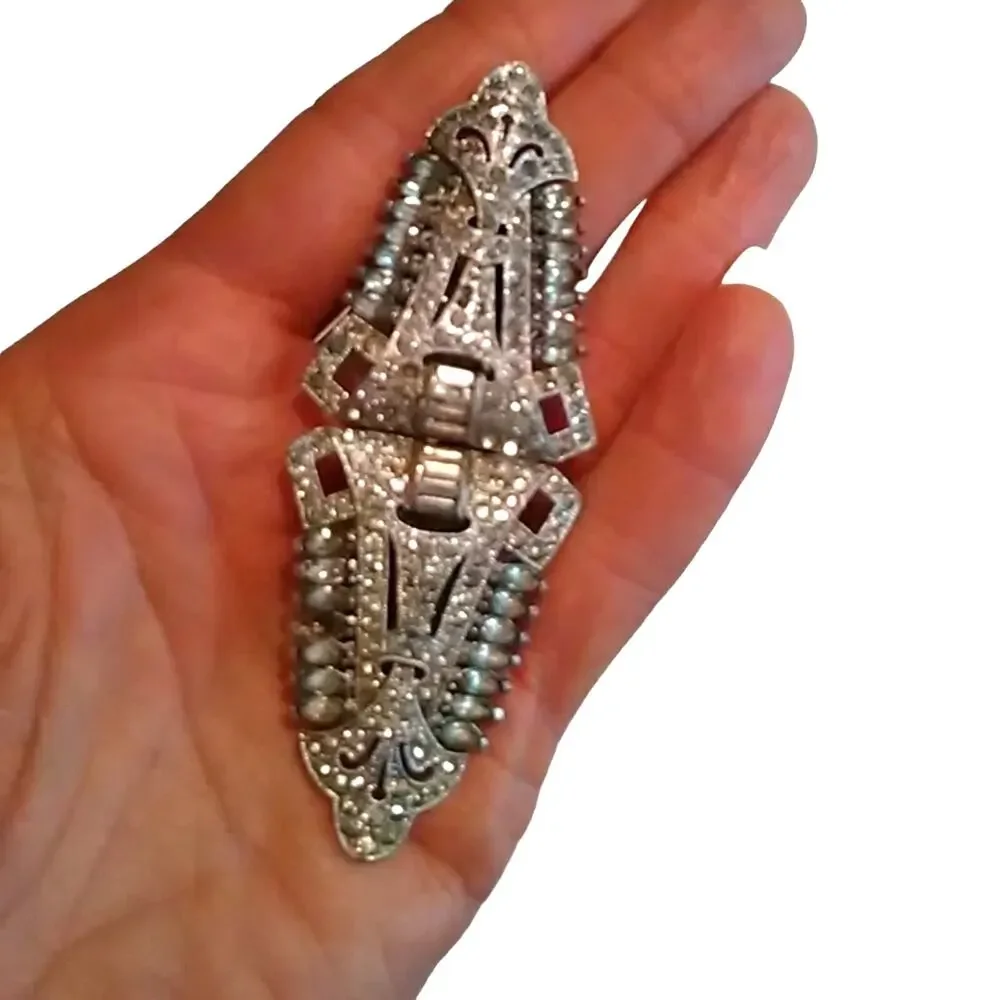 VINTAGE Stamped Authentic Brooch Estate Coat Pin Rhinestone Leaf Brooch Antique